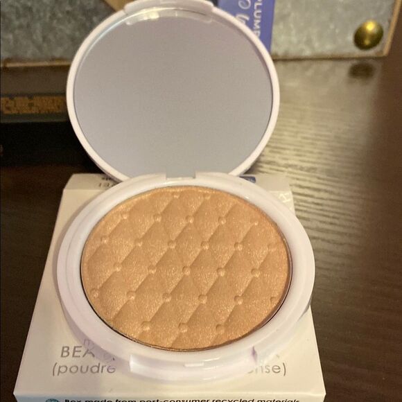 Makeup Bundle Set - Picture 5 of 5